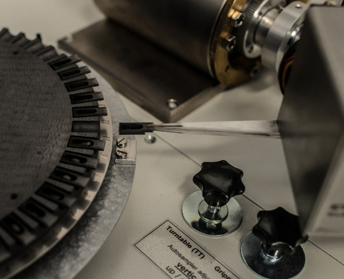 [Translate to Englisch:] Gerätschaft zum Experimentieren